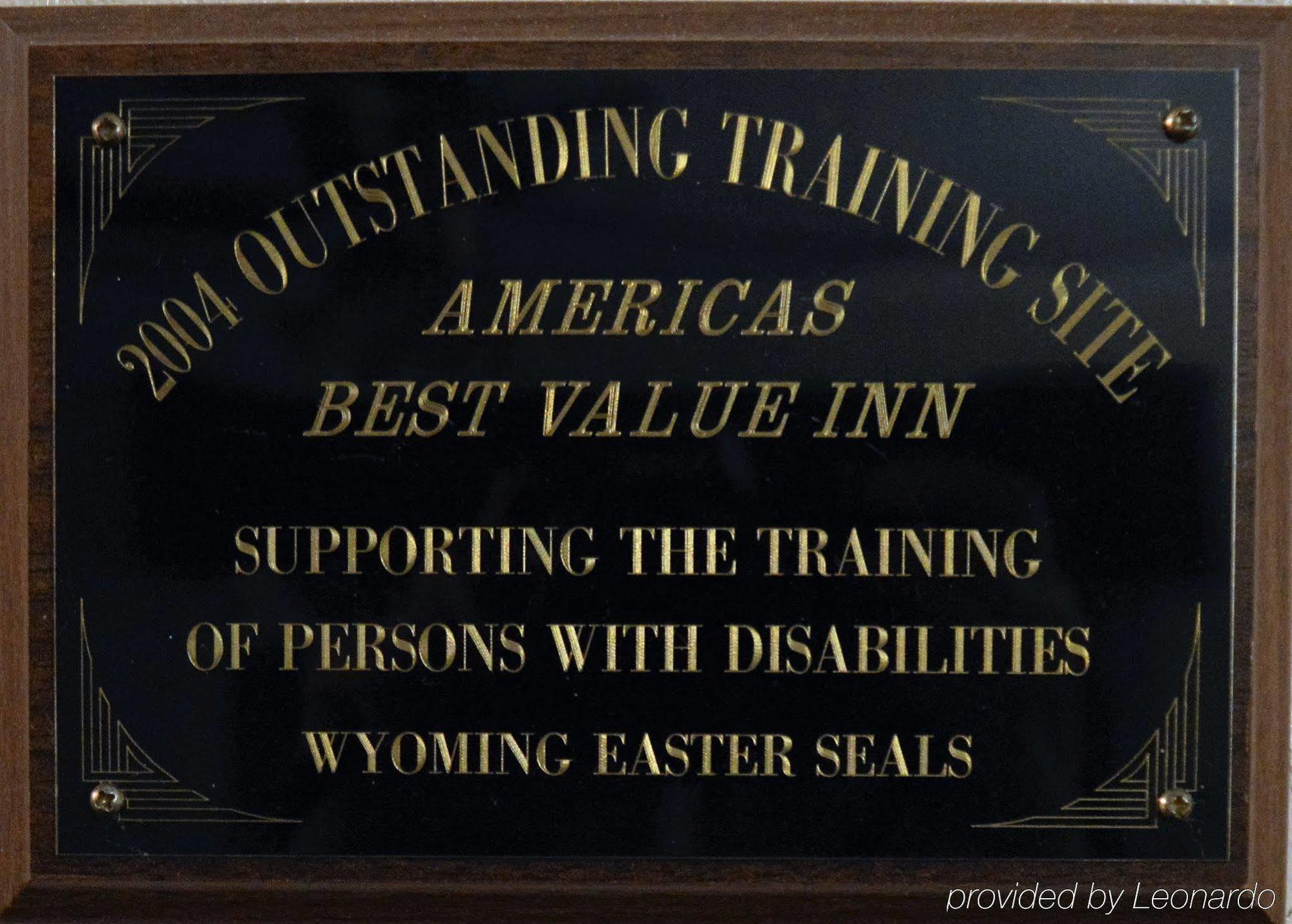 Americas Value Wy 3*